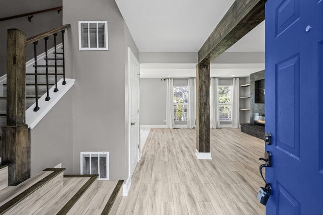 Building Photo - 5117 Woodmere Ct