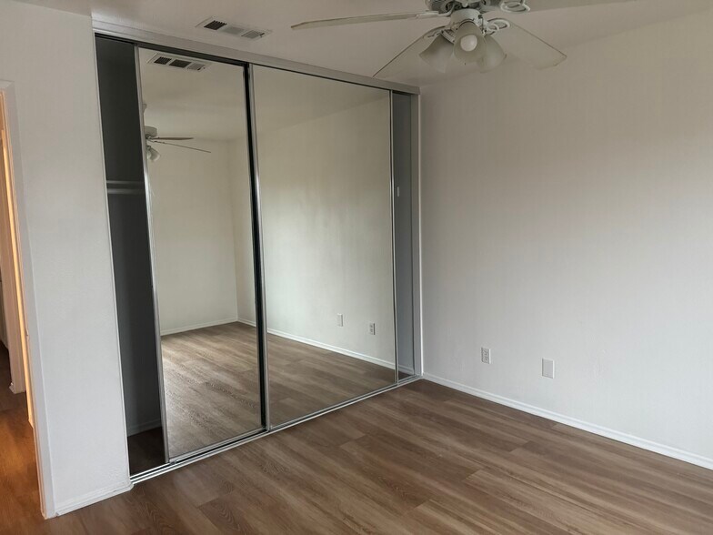 Building Photo - 1430 Jewelstone Cir