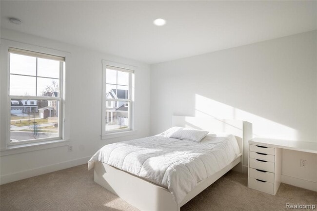 Building Photo - 5556 Hobart Ct