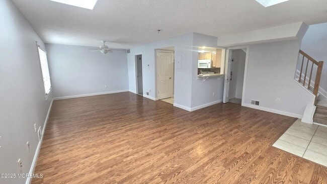 Building Photo - 90 Northrup Dr