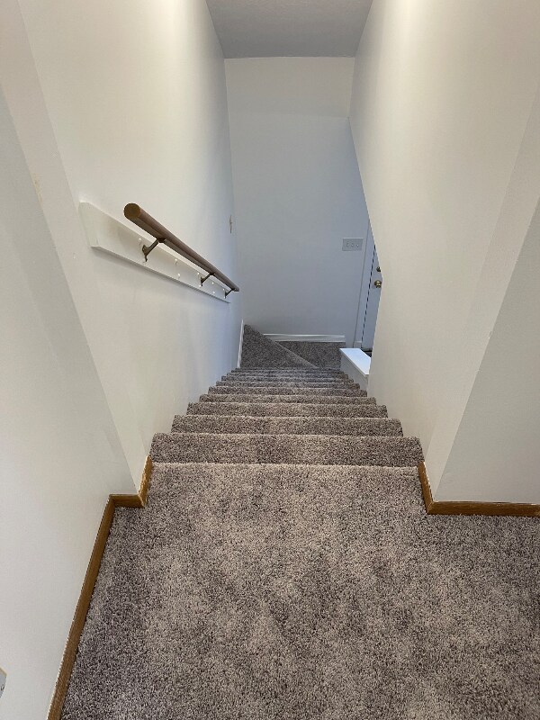 Building Photo - 110 Youngstown Rd