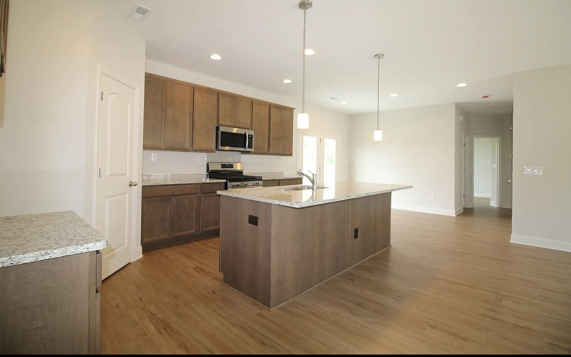 Building Photo - 9533 Snowy Cliff Ln