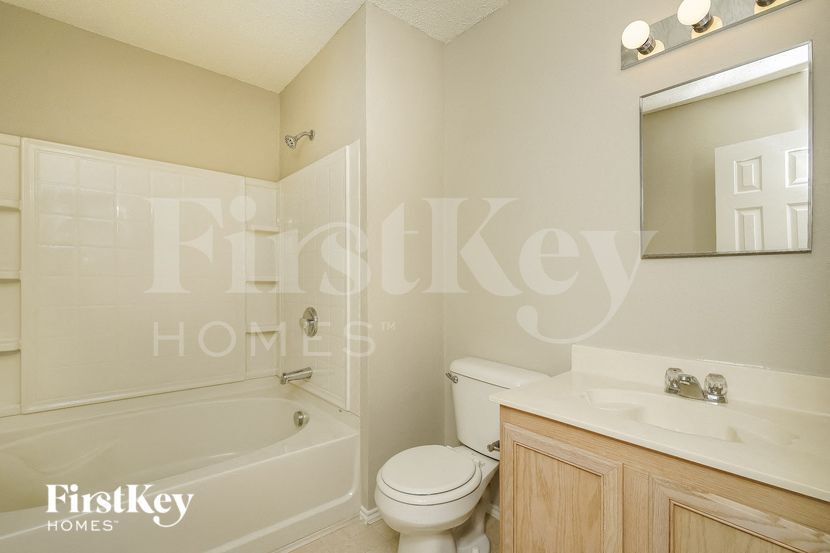 Building Photo - 508 Rocky Springs Dr