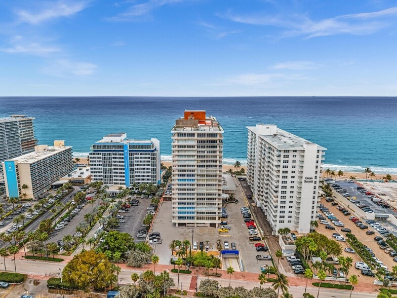 Aerial View of Ocean Club - 4020 Galt Ocean Dr