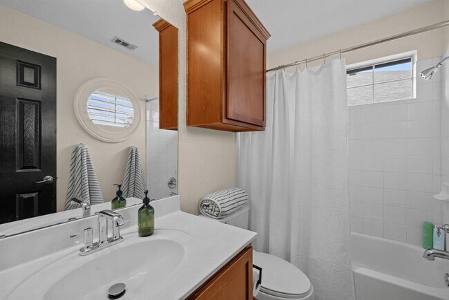 Building Photo - 11716 Fletcher Hall Ln