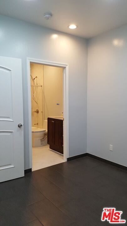 Building Photo - 15746 Magnolia Blvd