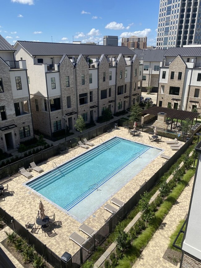 Building Photo - COMING SOON! Exquisite 3 bedroom, 3.5 bath...