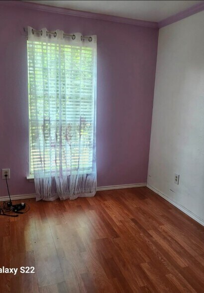 Building Photo - 3467 Rockrill Dr