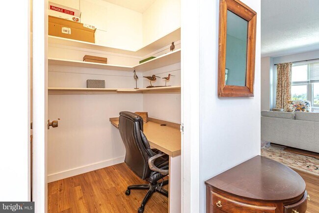 Building Photo - 4401 Roland Ave