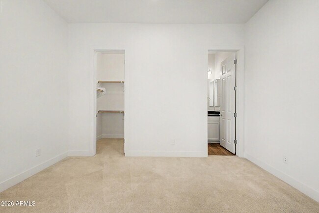 Building Photo - 2083 E Scorpio Pl