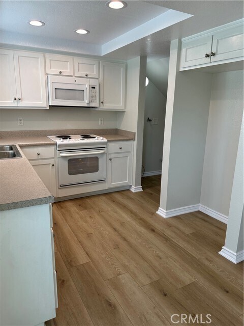 Building Photo - 4301 Farquhar Ave