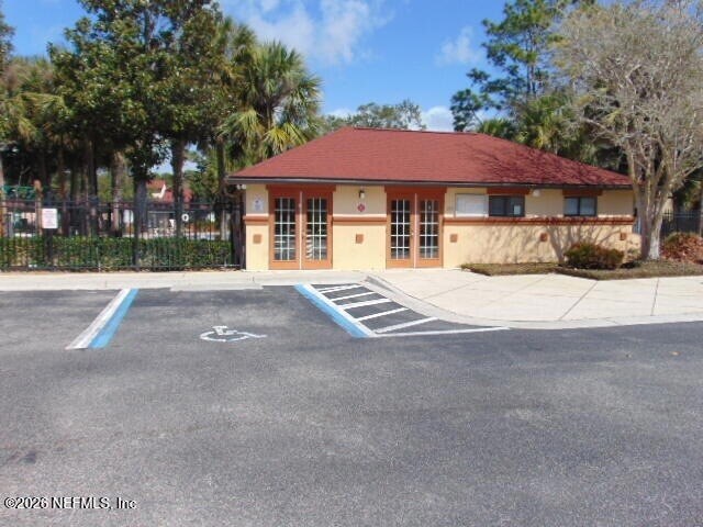 Building Photo - 450 Honeycomb Way