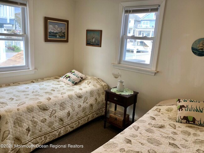 Building Photo - 3456 Jefferson Ave