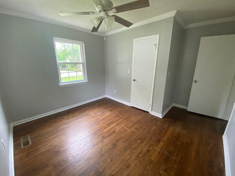 Bedroom 2 - 83 Vero Beach St