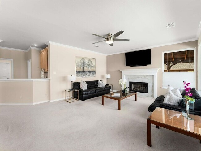 Building Photo - 7436 Stoney Point Dr