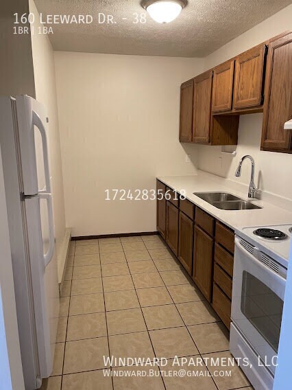 Building Photo - 160 Leeward Dr