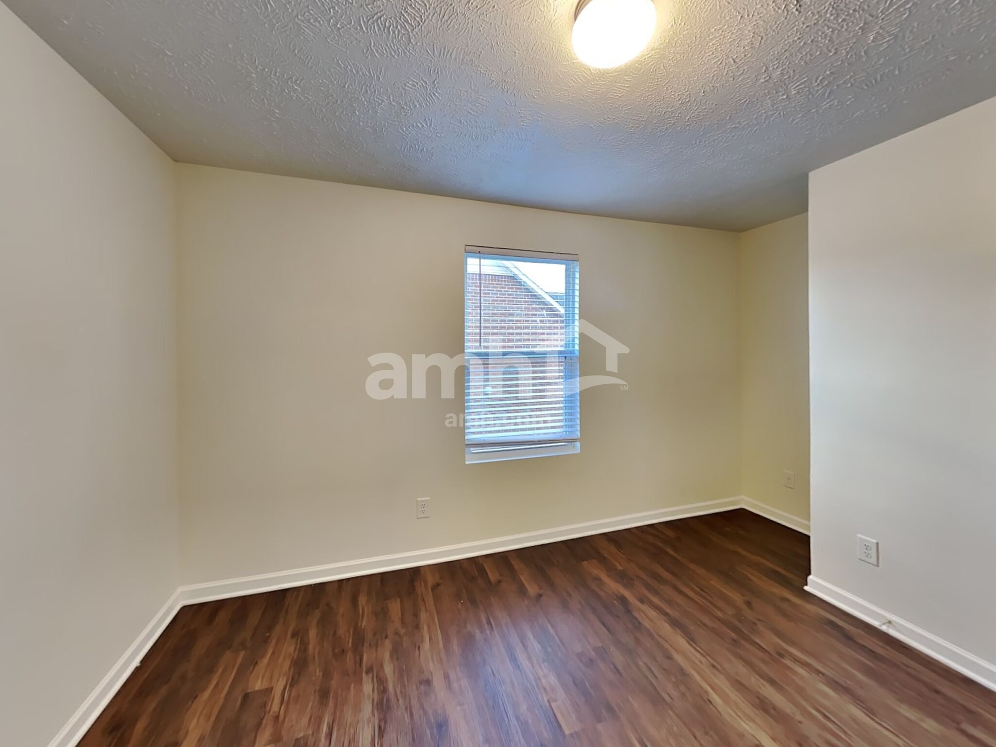 Building Photo - 1015 Patmore Ln