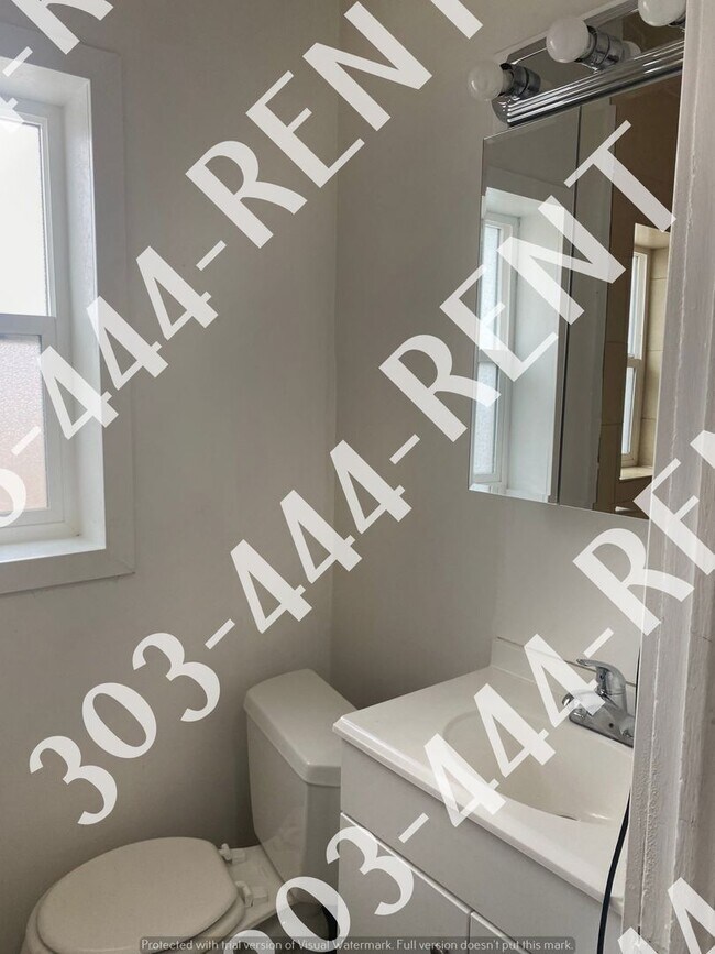 Building Photo - 10625