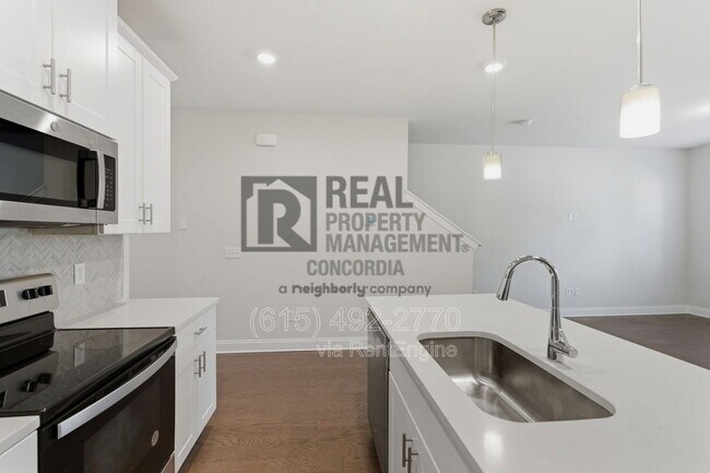 Building Photo - 1762 Tahoma Dr