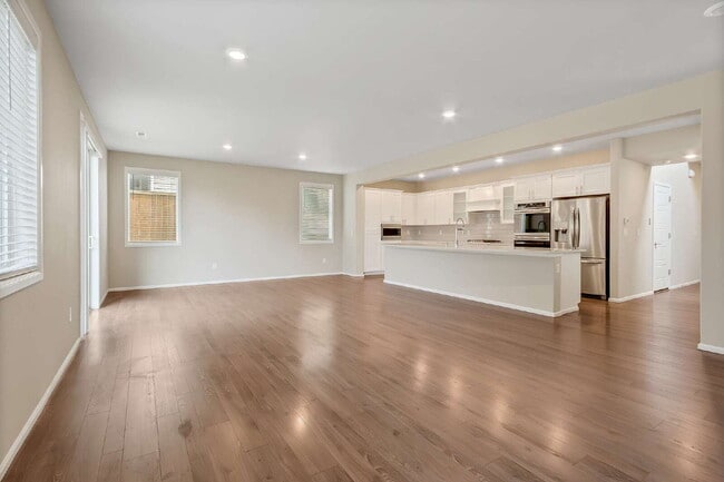 Building Photo - Extravagant Home for Rent - Heart of Covington