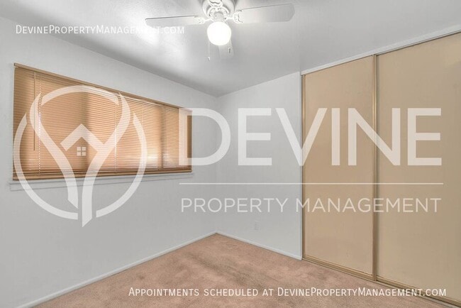 Building Photo - 15044 Redondo Dr