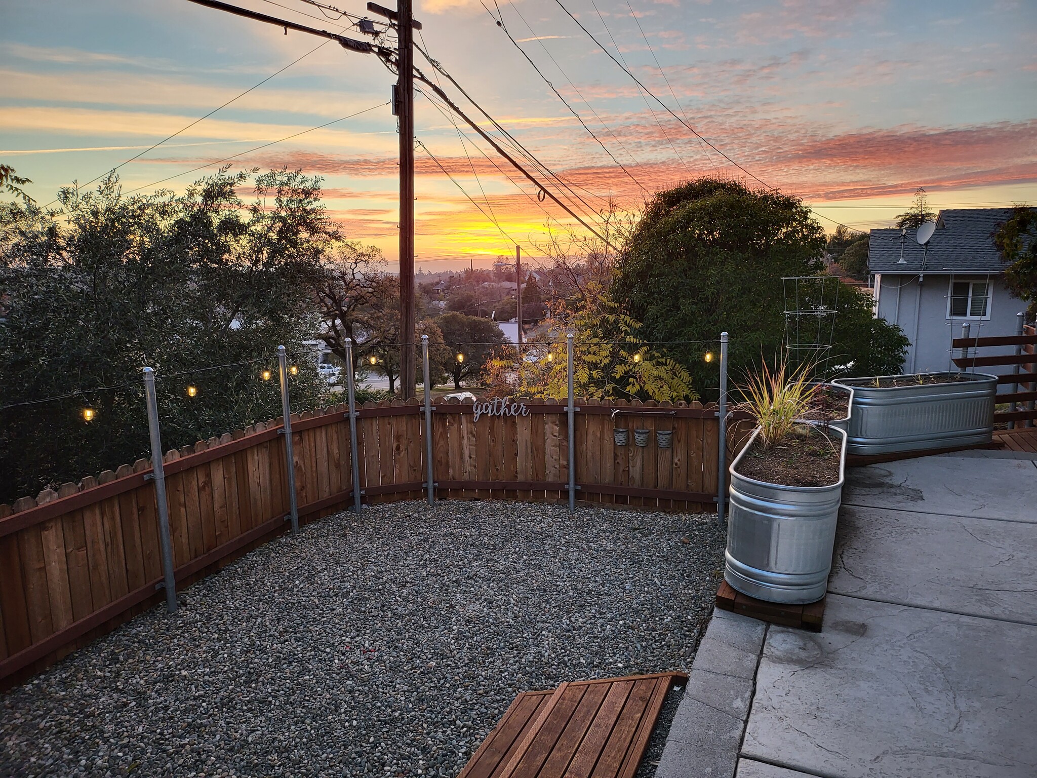 Building Photo - 150 Huntley Ave