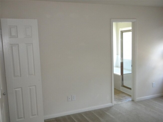 Building Photo - 19211 Cedarsham Ln