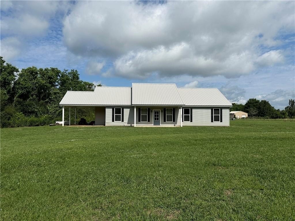 Building Photo - 24473 Timbercrest Dr