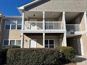 Building Photo - 2 Bed | 2 Bath Condo by Monkey Junction! M...