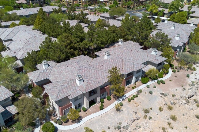 Building Photo - 1000 Duckhorn Ct