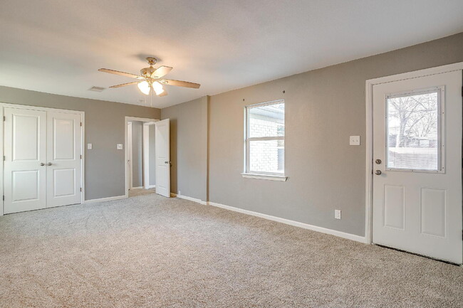 Building Photo - "Spacious 4-Bedroom Gem with Granite Touch...