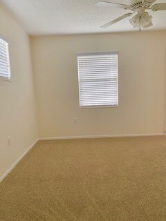 Building Photo - 419 Duchess Ct