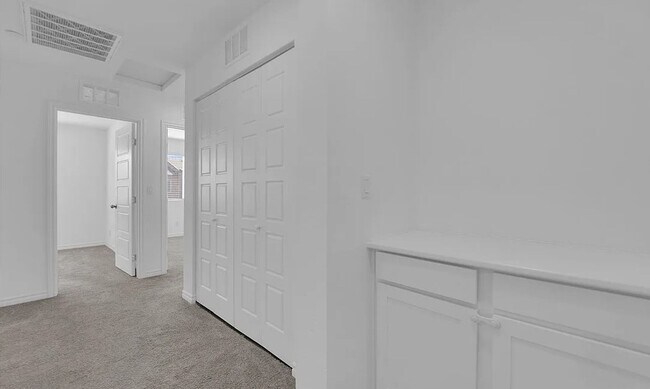 Building Photo - 10772 Ditchburn Ct