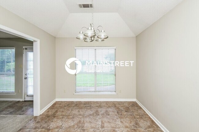 Building Photo - 3 Bedroom Pet-Friendly Home in Memphis, TN...