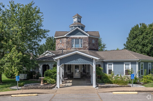 Building Photo - Mariner Pointe