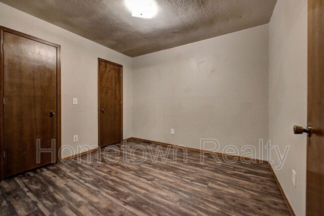 Building Photo - 432 NE 115th St