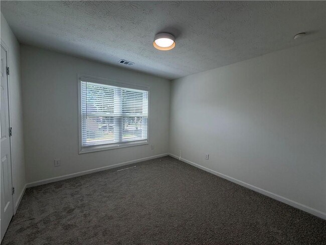 Building Photo - 2845 Factor Walk Blvd
