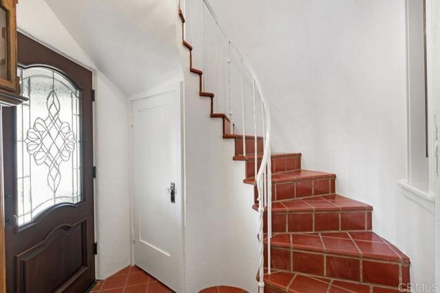 Building Photo - 1157 Winthrop Ln