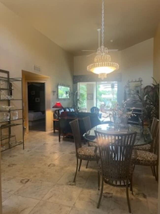 Building Photo - Tucson National Fully Furnished Home on the Golf Course