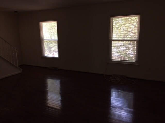 Building Photo - 3088 Covington St