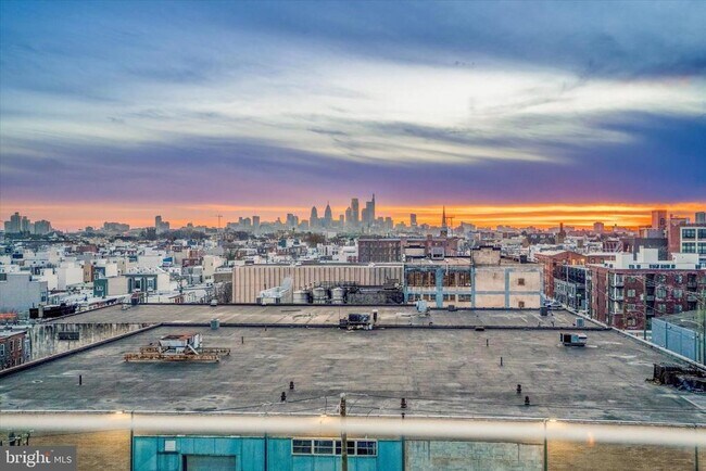 Building Photo - 2143 E Lehigh Ave