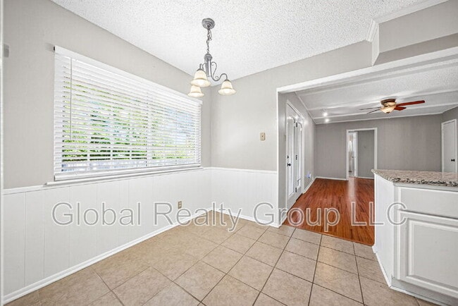 Building Photo - 412 Cordoba Dr