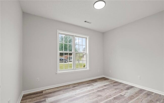 Building Photo - 3775 Wavebrook Ct