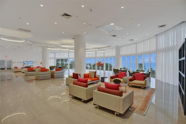 Building Photo - 19111 Collins Ave