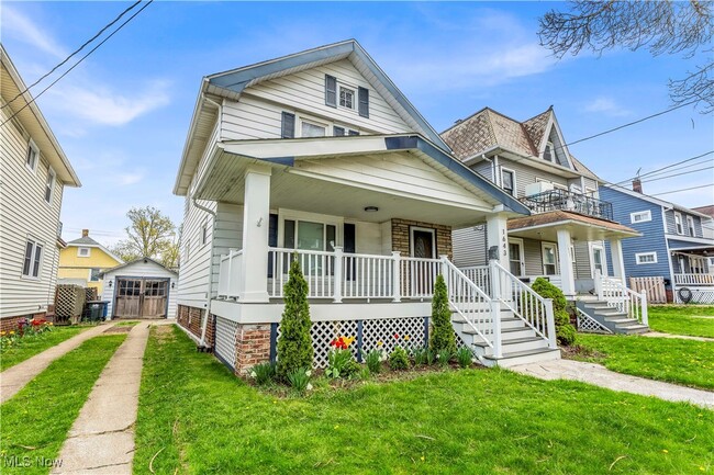 Building Photo - 1643 Wyandotte Ave