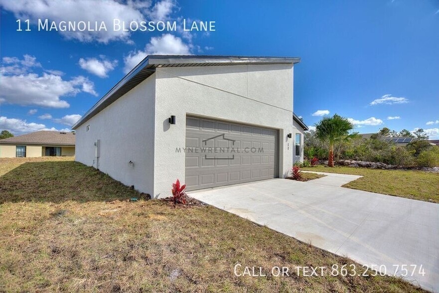 Building Photo - 11 Magnolia Ln