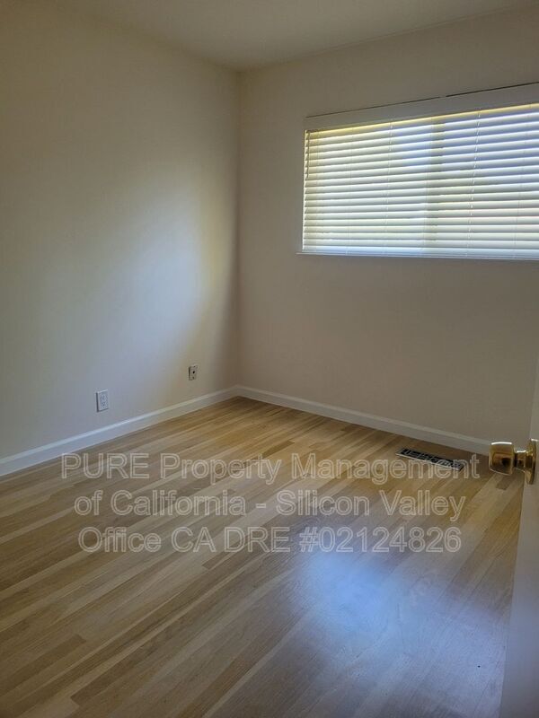 Building Photo - 418 Palo Verde Dr