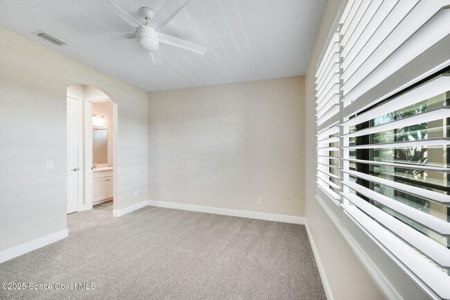 Building Photo - 3174 Addison Dr