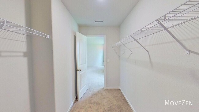 Building Photo - 4612 Hazelburn Dr