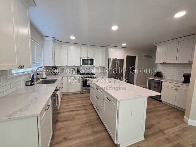 Building Photo - 956 Briar Green Ct